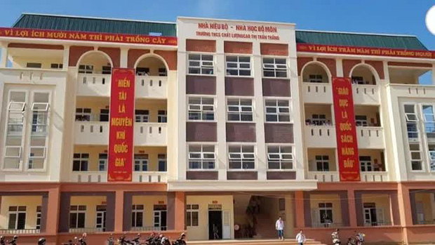 Học sinh lớp 9 bất ngờ ngã từ tầng 2 xuống, phải phẫu thuật sọ não-1