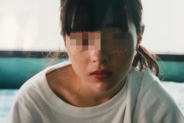 Những thói quen gây hại không ngờ khi đi bộ-8