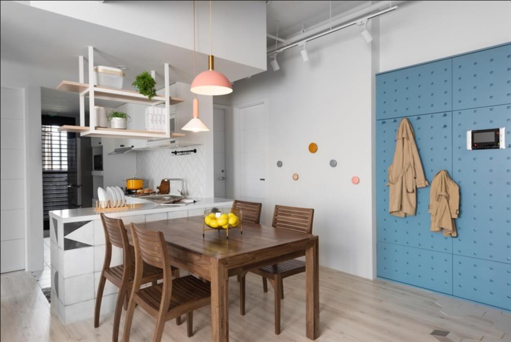 Ngôi nhà 20m2 nhưng có ba thế hệ chung sống: Thiết kế đỉnh của chóp, từ người già tới trẻ nhỏ đều ưng cái bụng-5