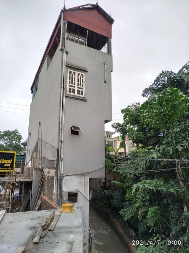 Xuất hiện ngôi nhà mang thiết kế kì cục mỏng như lá lúa, chỗ thụt chỗ thò khiến dân mạng tò mò không biết gia chủ sinh hoạt thế nào!-2