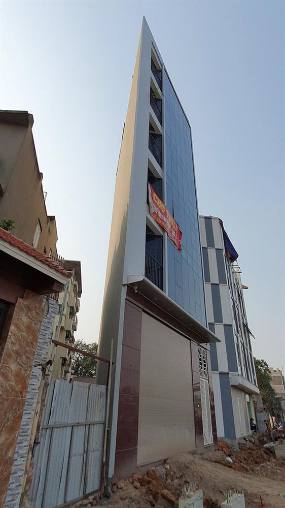 Xuất hiện ngôi nhà mang thiết kế kì cục mỏng như lá lúa, chỗ thụt chỗ thò khiến dân mạng tò mò không biết gia chủ sinh hoạt thế nào!-6