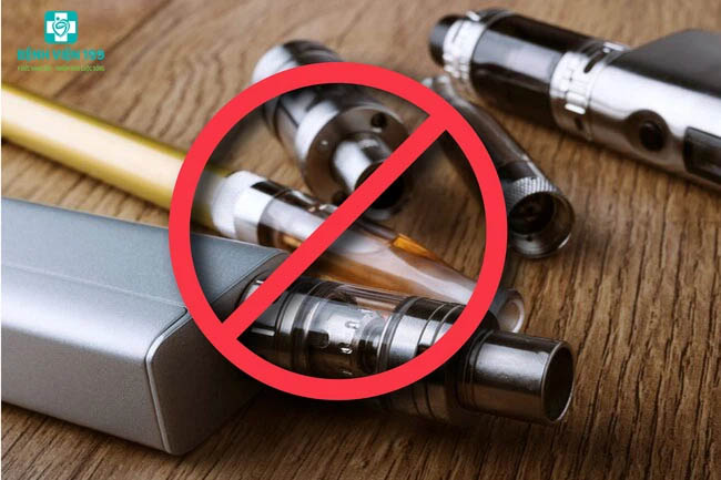 Một nam sinh hôn mê vì nuốt phải tinh dầu thuốc lá điện tử-2