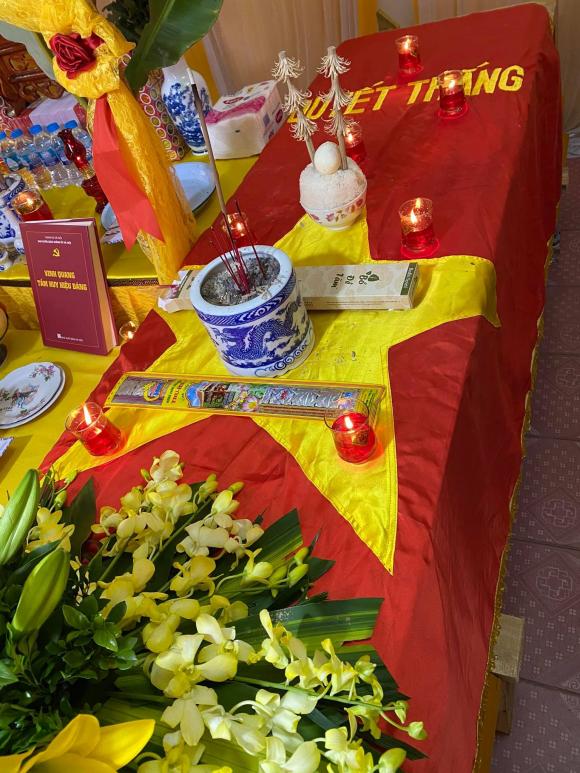 Nghệ sĩ Minh Hằng chia sẻ sau tang lễ bố ruột: Nỗi đau chồng chất nỗi đau-3