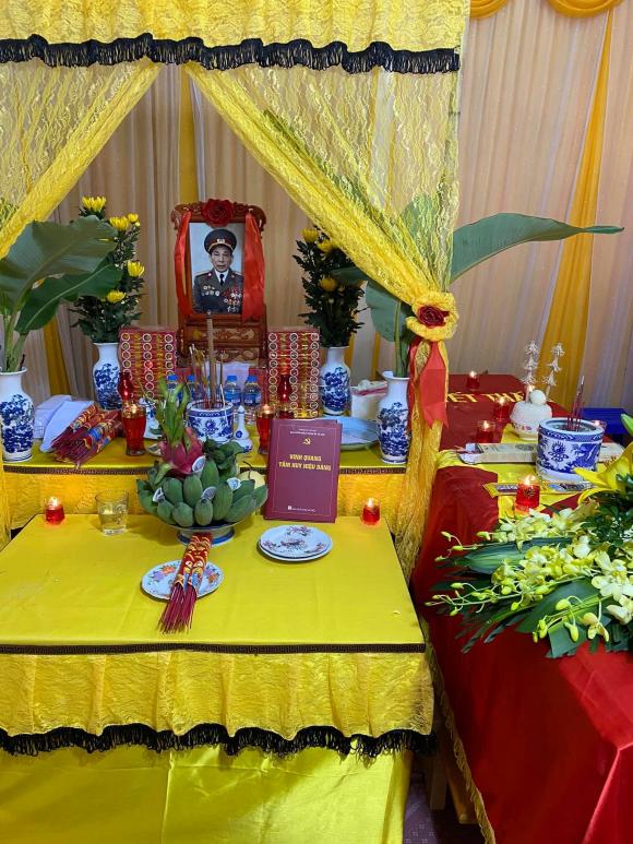 Nghệ sĩ Minh Hằng chia sẻ sau tang lễ bố ruột: Nỗi đau chồng chất nỗi đau-4