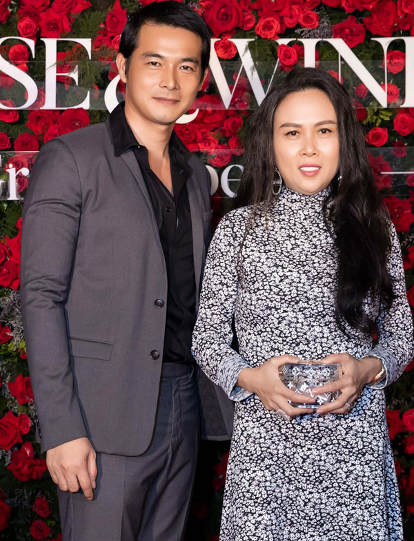 Chuyện tình 6 năm của Phượng Chanel và Quách Ngọc Ngoan: Vượt qua đàm tiếu dư luận để bên nhau, tưởng chừng đã viên mãn lại rời xa-2