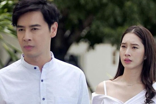 Sau một đêm mặn nồng, tình nhân bỗng đưa tôi đến cửa hàng đại lý nội y rồi tuyên bố một câu gây sốc-1