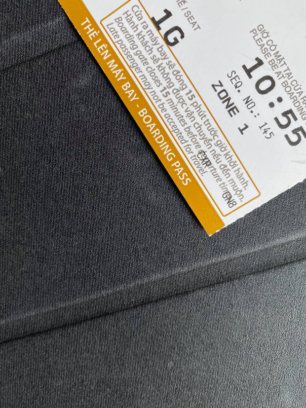 Trúc Nhân tố bị cơ trưởng hàng không lớn tiếng khinh bỉ giữa nơi công cộng, dàn sao Vbiz truy lùng bằng được-2