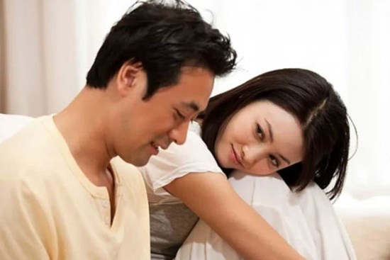 Biết chồng sống chung với bồ, cô vợ dùng 1 mâm cơm với 7 món để ép anh ta vào thế 'bí', điều xảy ra trong bữa ăn mới thâm thúy và sâu sắc