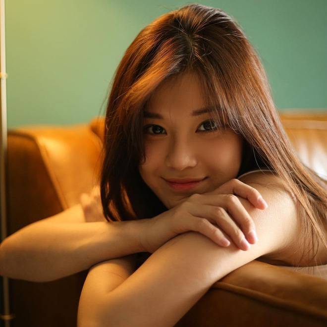 Hoàng Yến Chibi khi không còn... chibi nữa: Đánh mắt đậm 1 tí thôi mà đã nhận cái kết đắng rồi!-1