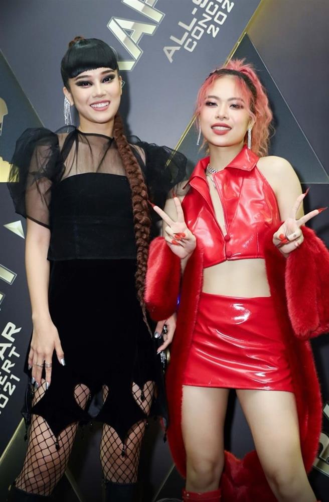 Hoàng Yến Chibi khi không còn... chibi nữa: Đánh mắt đậm 1 tí thôi mà đã nhận cái kết đắng rồi!-7