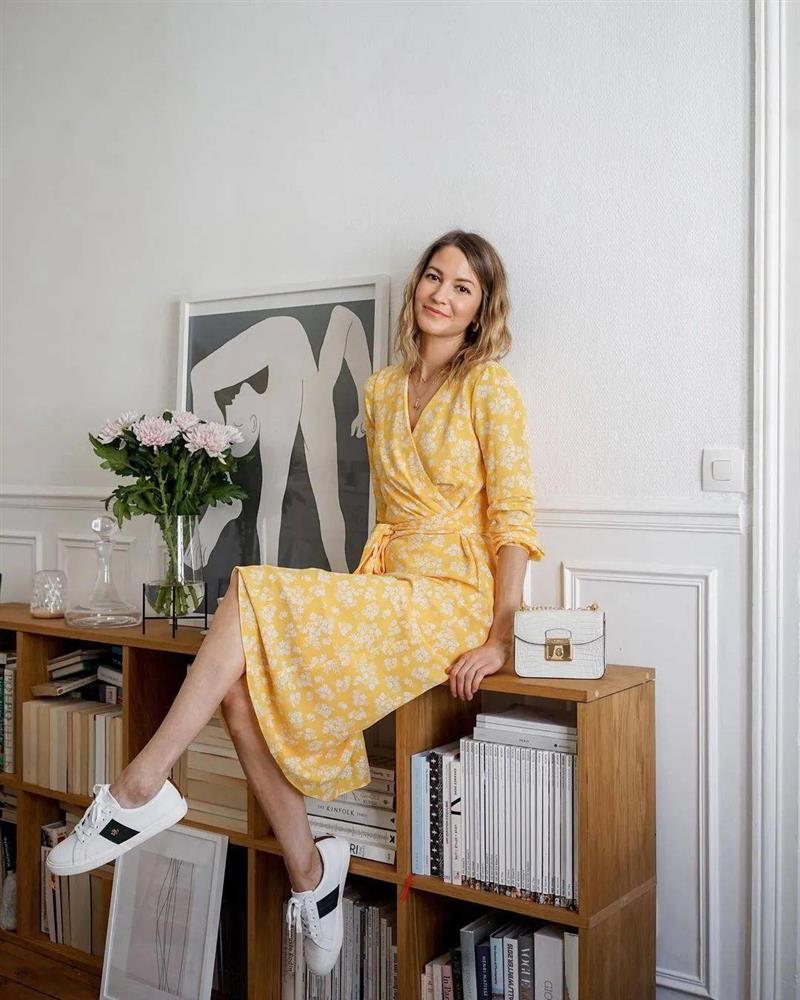 Hè đến chăm diện váy vóc nhưng lười đi giày cao gót thì bạn cứ mix cùng 4 kiểu giày bệt này là chuẩn đẹp-11