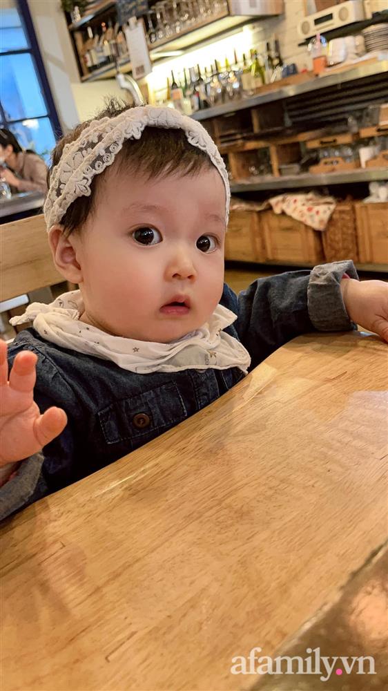 Tiết lộ danh tính bé gái Việt xuất hiện trong bộ phim đình đám Hàn Quốc - Penthouse, ngoài đời gây sốt vì gương mặt xinh như búp bê-15