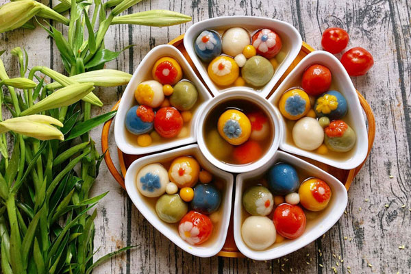 Chị em thi nhau làm bánh trôi bánh chay, sạp chợ ngày bán 2 tạ bột-6