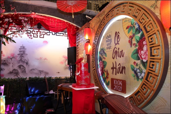 Cưng chiều con gái như Thúy Hạnh: Cả nhà cùng ekip lăn lộn 2 ngày tổ chức sinh nhật, ý tưởng của Suli mới gây chú ý!-9