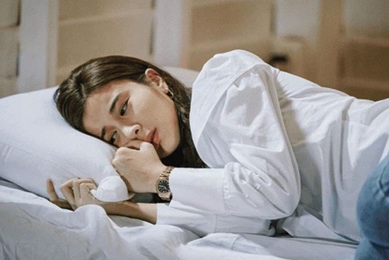 Ngày đưa bạn trai về ra mắt, nhìn vết sẹo trên cổ tay anh mà mẹ em ra sức ngăn cấm