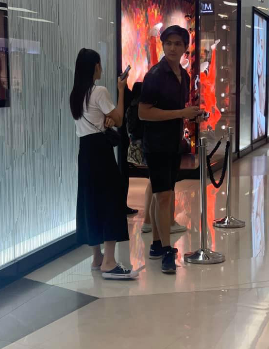 Cặp đôi khó hiểu nhất showbiz Việt: Xóa hình xăm khi ly hôn nhưng vẫn tình tứ, ở chung nhà-3