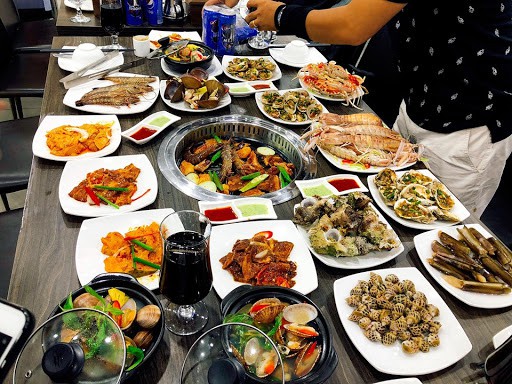 Hãi hùng sự thật 4 loại thực phẩm hạn chế gọi khi ăn buffet lẩu nướng-3