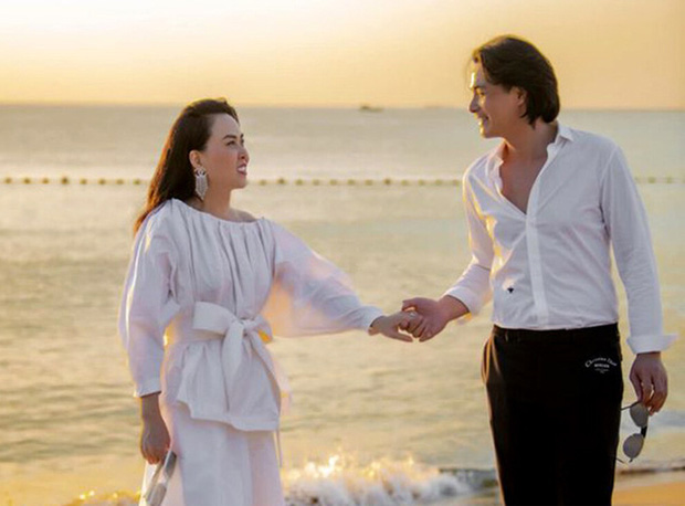 Quách Ngọc Ngoan lộ diện với thái độ đáng chú ý giữa lùm xùm chia tay Phượng Chanel sau 6 năm bên nhau-5