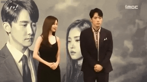 Sao nam: Người vội vàng xúc miệng sau cảnh hôn, người lấy giấy lau sau khi cầm tay bạn diễn-2