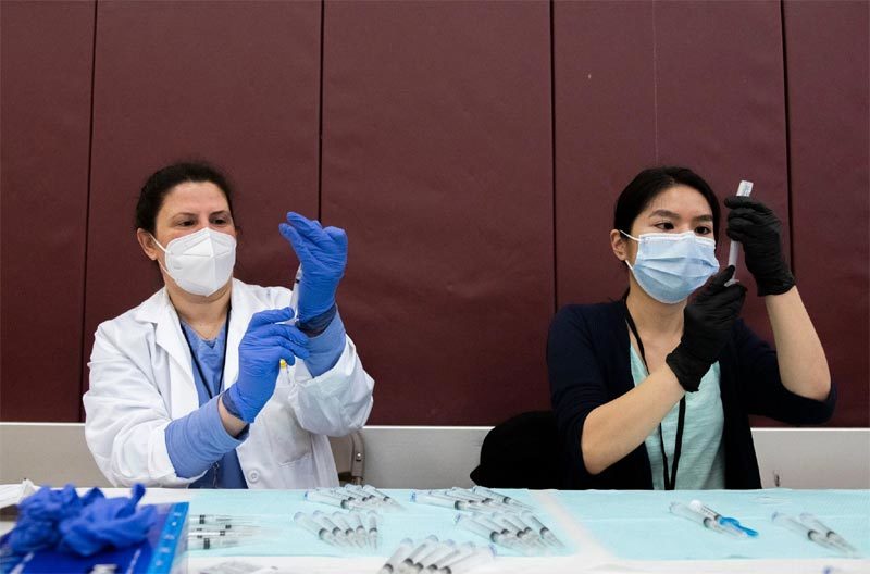 Mỹ yêu cầu dừng sử dụng vắc-xin Johnson & Johnson ngừa Covid-19-1