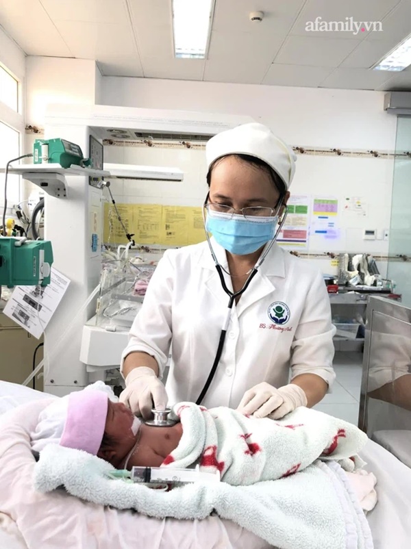 2 bệnh viện ở Cần Thơ phối hợp cứu mẹ con sản phụ bị căn bệnh nặng hiếm gặp trong thai kỳ-2