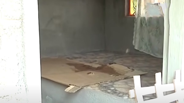 Chứng kiến cảnh chồng và nhân tình ân ái, người phụ nữ nổi máu Hoạn Thư lao vào dằn mặt tạo nên cảnh tượng đẫm máu-1