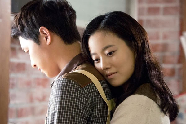 Bạn trai đột ngột đổi ảnh đại diện Facebook, tôi uất nghẹn khi phát hiện chính mình tiếp tay gã cắm sừng-1