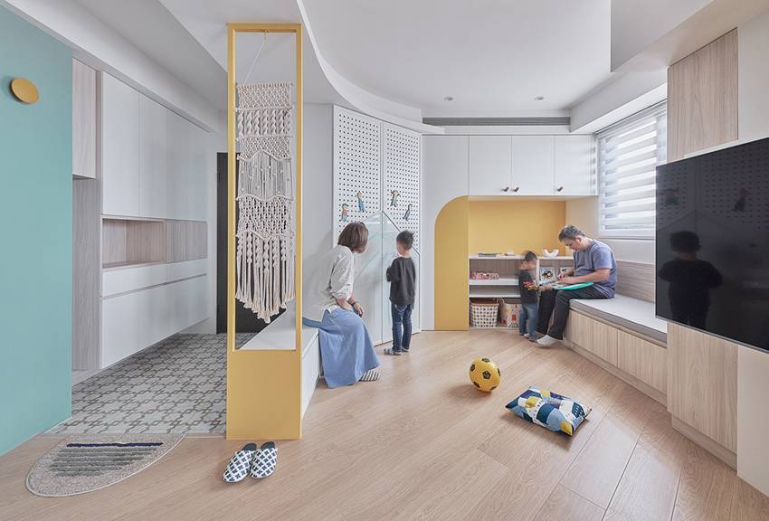 Ngôi nhà 35m2 có trần nhà hình vòng cung, thiết kế độc đáo khiến ai cũng phải trầm trồ-4