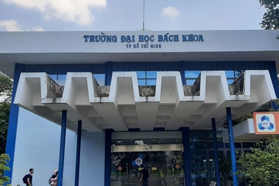 Học phí đại học tăng 'sốc': Cần đảm bảo cơ chế cho người nghèo, người khuyết tật