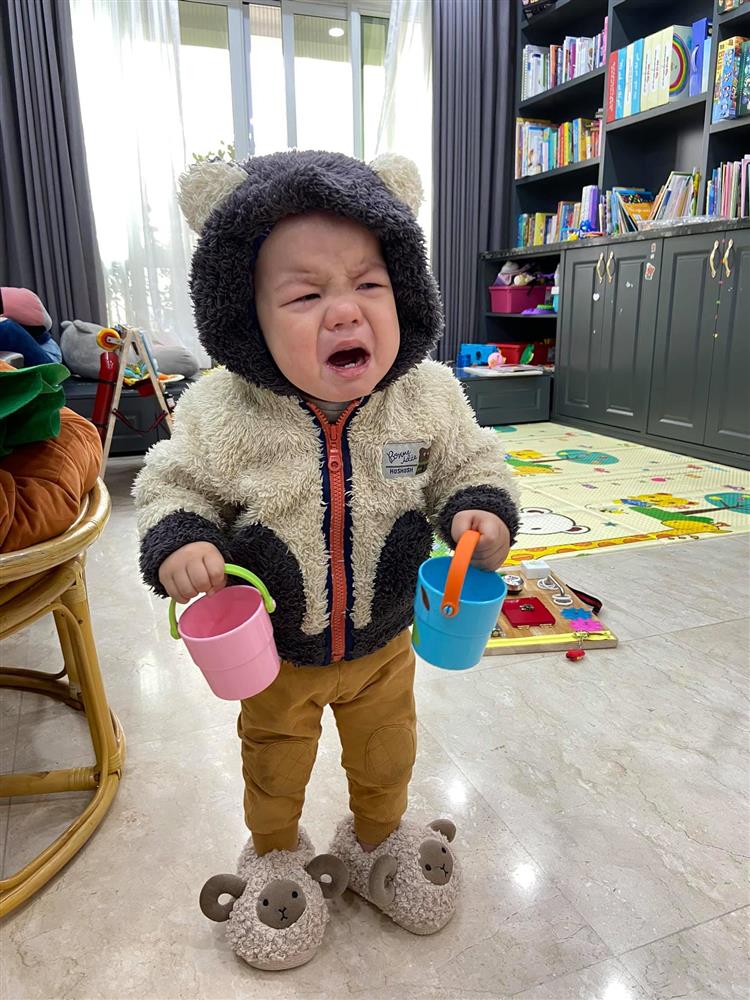 Hot mom Minh Trang khổ tâm kể chuyện 4 nhóc tì nghịch phá trong WC, nhưng nghe câu chốt ai cũng cười ngặt nghẽo-9