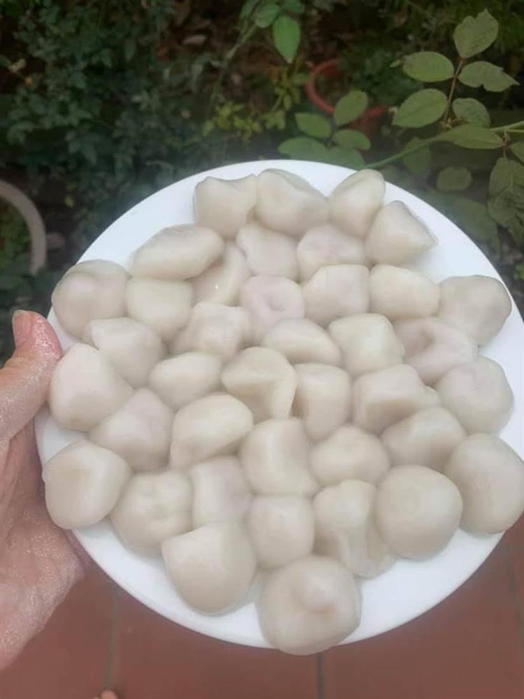 Loạt ảnh bánh trôi của hội gái đoảng trong ngày hôm nay khiến người xem lạnh gáy: Rồi ăn được không?-3