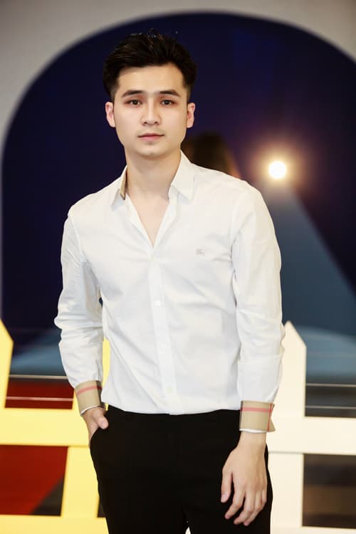 Không gian nhà sang trọng của ca sĩ Hà Anh - bạn trai Dương Hoàng Yến-1