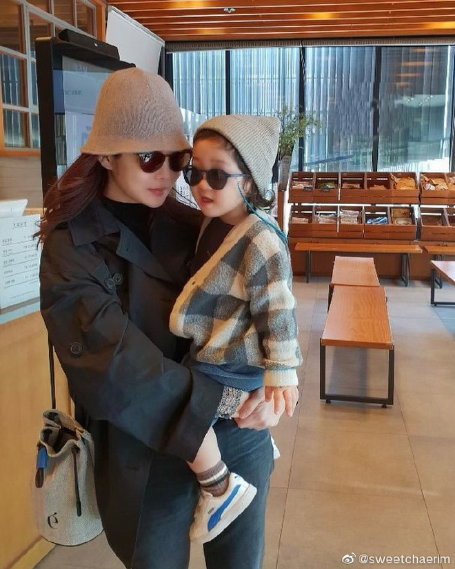 Nữ thần Chae Rim ở tuổi 42: Bỏ chồng về Hàn, một mình nuôi con, giã từ showbiz để kinh doanh-16