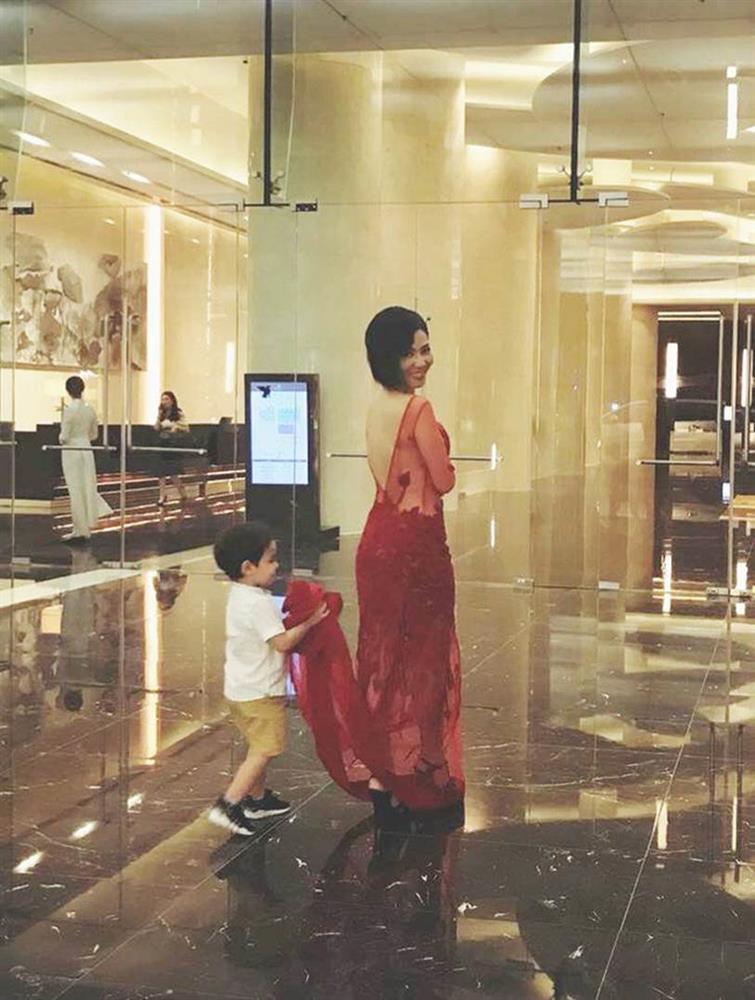 Điểm danh 5 Alpha kid chuẩn bị vào lớp 1 năm nay: Con Tăng Thanh Hà ngày nào còn lẫm chẫm, giờ đã sắp sửa cắp sách đến trường-4