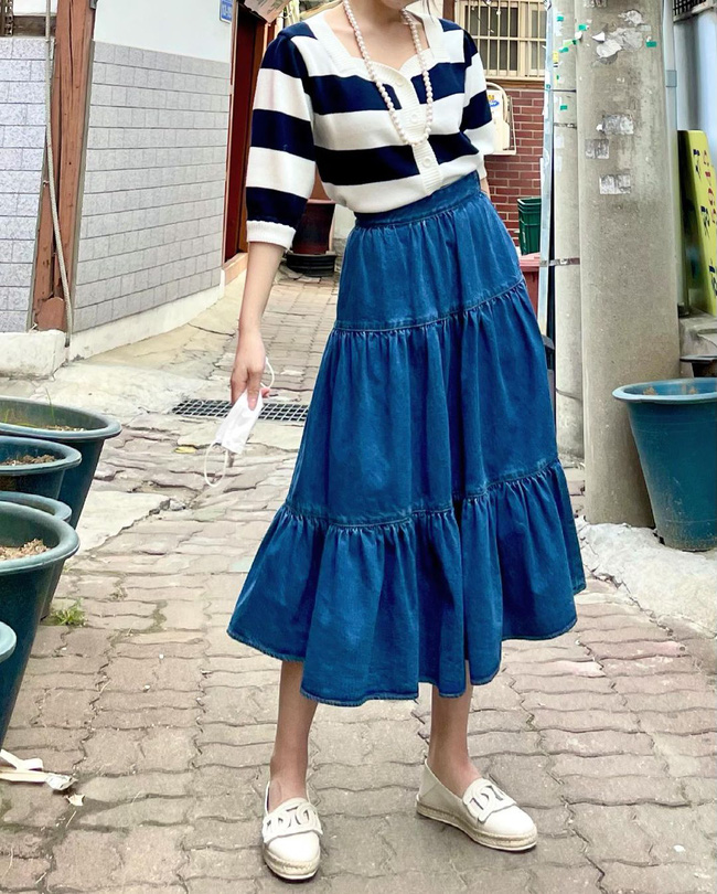 Chị em rất nên học Joy (Red Velvet) cách diện chân váy không chỉ sang chảnh mà còn hack được vài tuổi-2