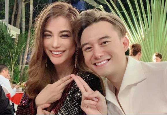 Trương Ngọc Ánh và tình trẻ tin đồn kè kè trong tiệc kỷ niệm cưới vợ chồng Bình Minh, đến đây thì công khai hẳn luôn đi chị ơi!-5