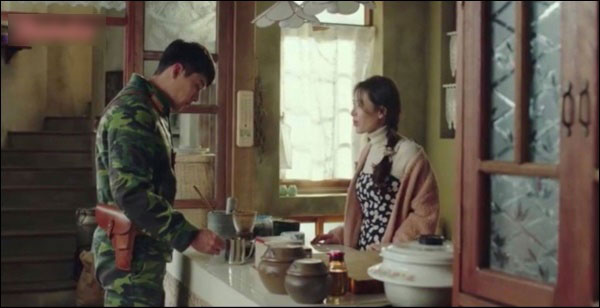 Bật mí cách pha cà phê ngon, chinh phục chị em sành uống như đại úy Ri Jung Hyuk trong Hạ cánh nơi anh-4