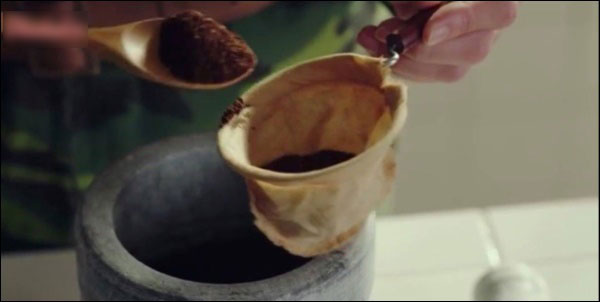 Bật mí cách pha cà phê ngon, chinh phục chị em sành uống&nbsp;như đại úy Ri Jung Hyuk trong Hạ cánh nơi anh-2