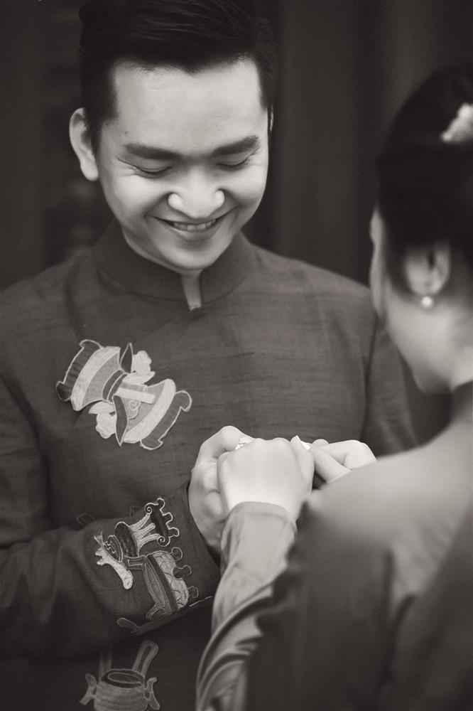 MC Hạnh Phúc VTV lần đầu đăng ảnh cưới sau hơn một năm kết hôn-9