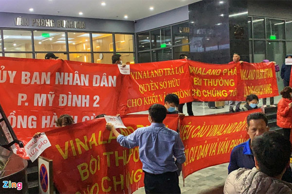 Phụ huynh cầu cứu cho con học trường gần nhà-1