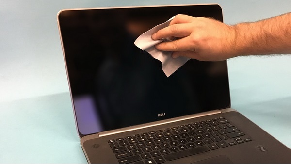 Nước súc miệng cũng có thể được sử dụng để làm việc nhà, đặc biệt nếu đổ vào máy giặt điều kỳ diệu sẽ xảy ra-4