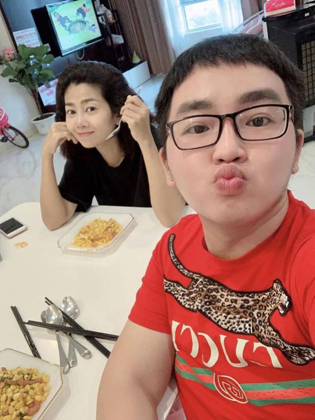 Khoảnh khắc rạng rỡ của cố NS Mai Phương được quản lý hé lộ vào ngày đặc biệt, nụ cười hạnh phúc nhìn mà xót xa-5