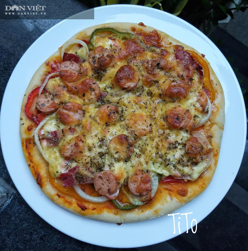 Cách làm bánh pizza cá hồi xúc xích thịt xông khói-13