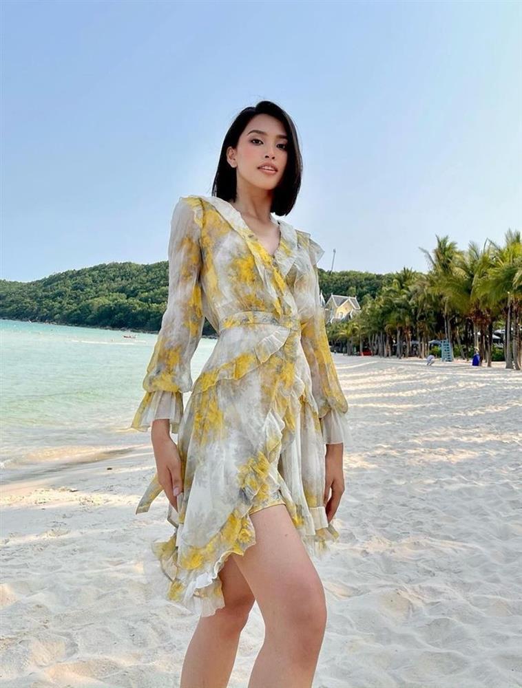 Loạt gợi ý diện váy hoa xinh lịm tim từ dàn sao Việt - Hàn, ngắm rồi bạn sẽ muốn áp dụng ngay và luôn-12