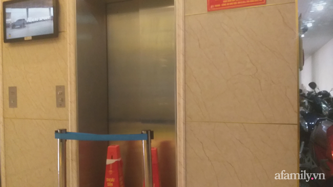 Vụ rơi thang máy khiến cả gia đình 11 người gặp nạn ở Hà Nội: Mỏi mòn chờ đợi đền bù, nạn nhân tiếp tục cầu cứu-1