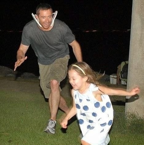 Cuộc sống thực tế đầy khắc nghiệt” của dàn sao hạng A Hollywood khi ở nhà chăm con-13