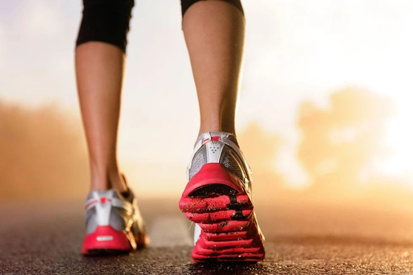 Từng cắt dạ dày, bị lao phổi, vợ chồng bác sĩ sống khỏe tới 80 tuổi nhờ 2 thứ này-4