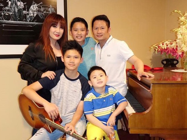 Vợ cũ kể chuyện Bằng Kiều còn nợ tiền mình, nam ca sĩ trả lời đúng 1 câu mà được ngợi khen: Cả hai nuôi dạy con quá đỉnh!-3