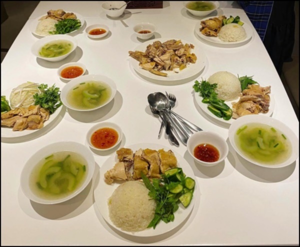 Lấy chồng đại gia, Đàm Thu Trang vẫn là bà mẹ đảm đang khi đích thân vào bếp làm ruốc cá hồi bổ dưỡng cho con gái-6