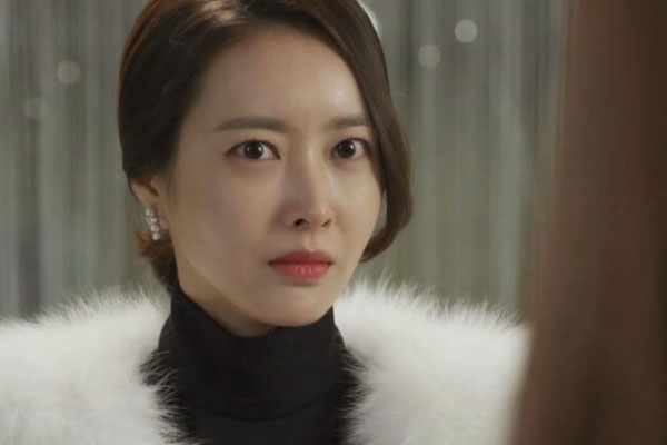 Đi công tác về, thấy chiếc quần lót ren ở ban công, tôi nổi đóa với chồng để rồi cười ra nước mắt khi gặp chị hàng xóm-1